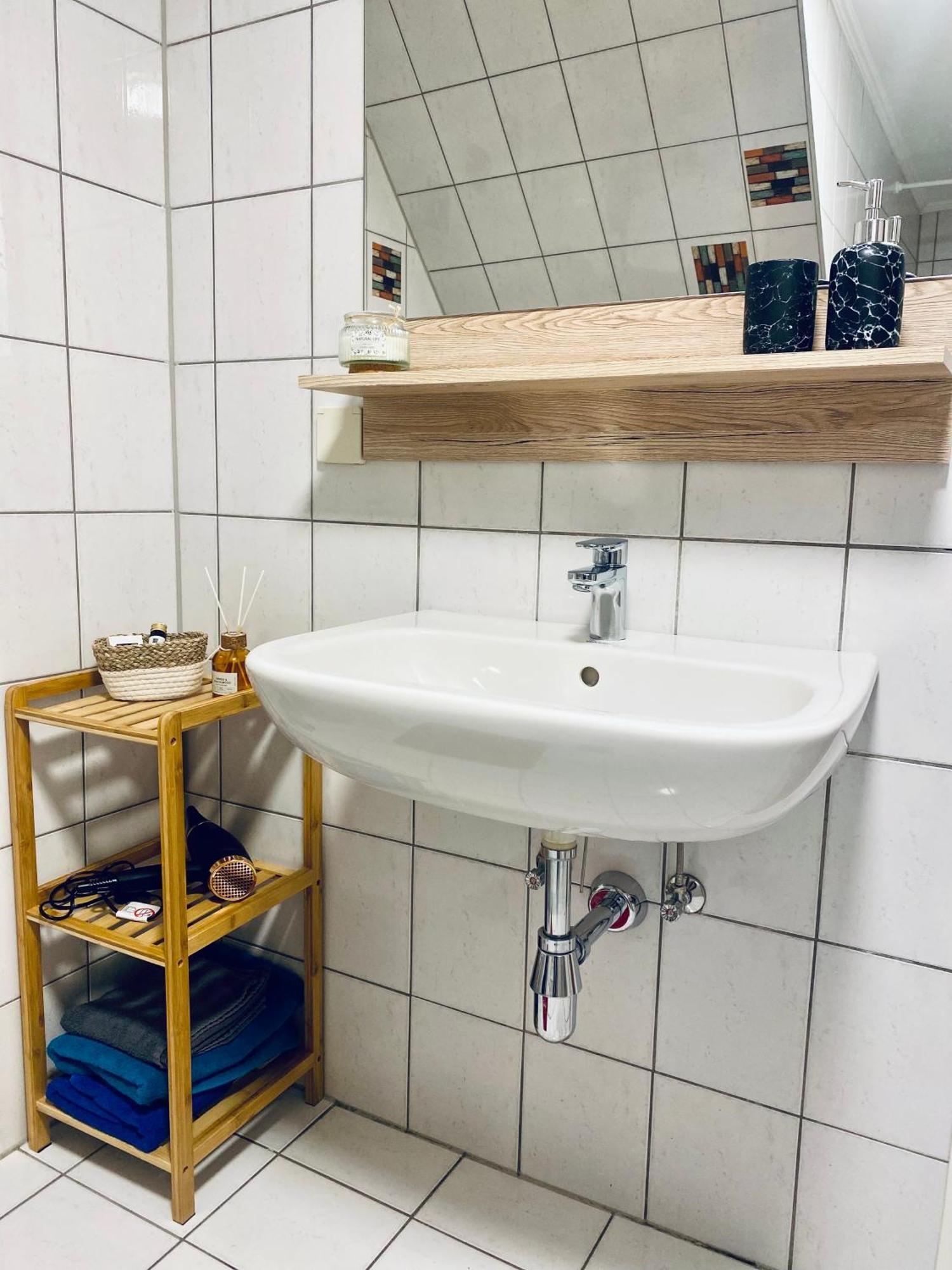 Apartment Gutenberg - Self-Check-In - Naehe Redbull Ring Knittelfeld Extérieur photo